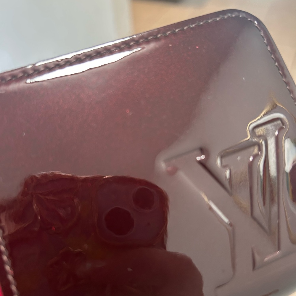 Authentic💄 Louis Vuitton Magenta Miroir Clemence Patent Leather Wallet - Picture 15 of 17
